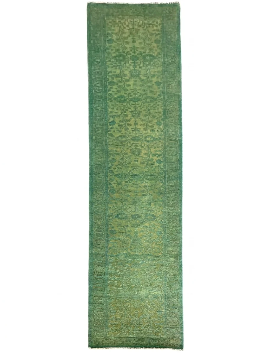 OVERDYED - OY 10 - 3'2" x 14'1"